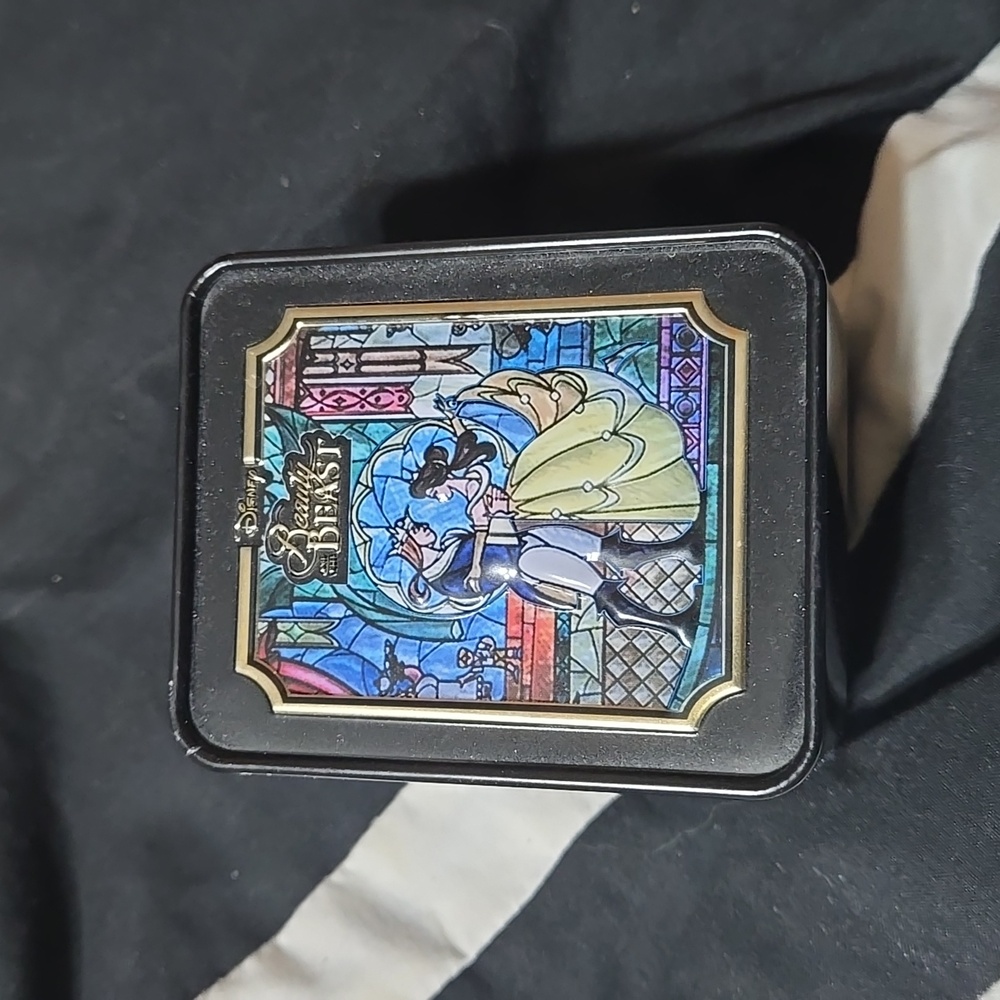 Rare Beauty And The Beast Wristwatch - Picture 4 of 5